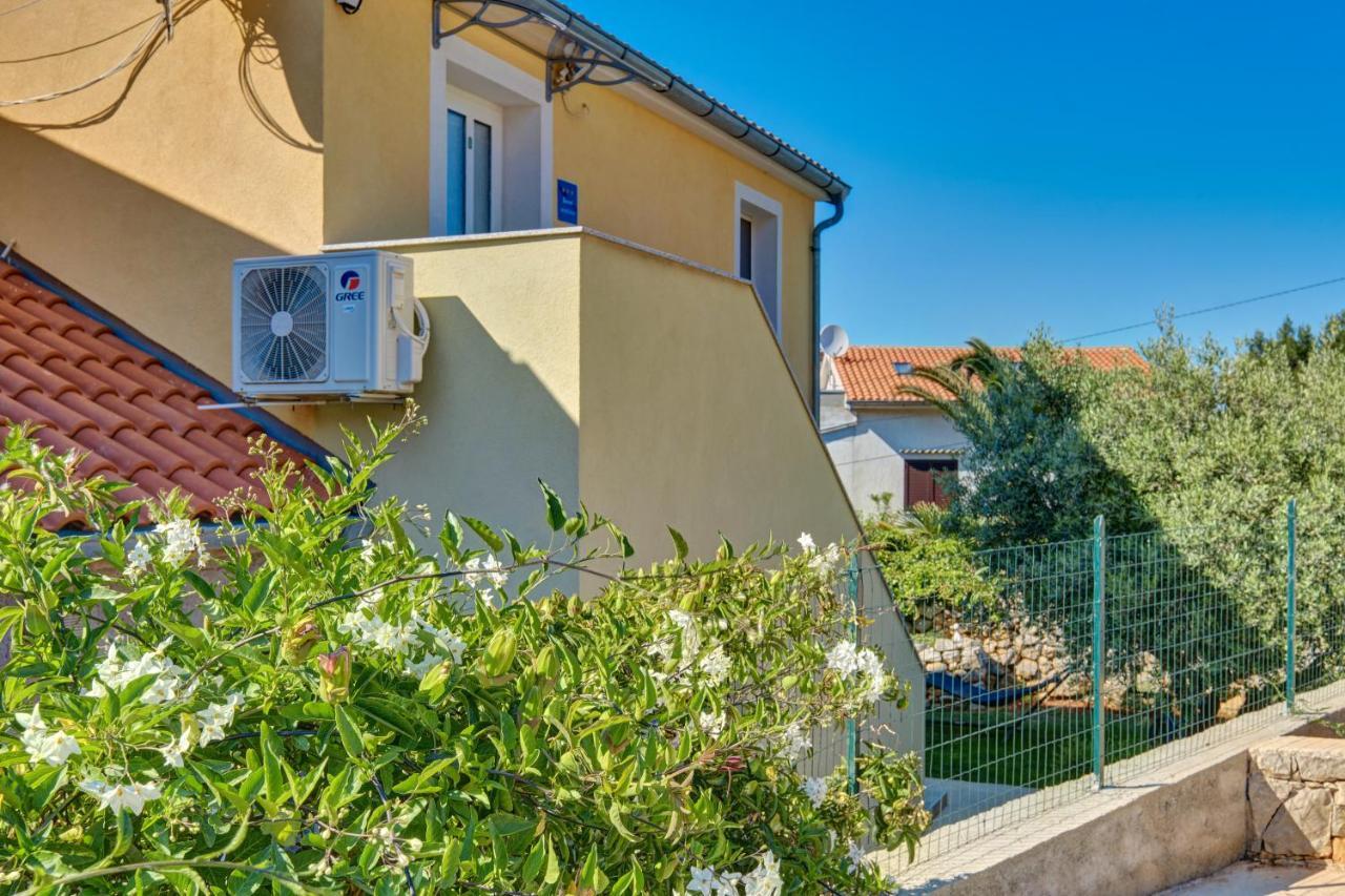 Apartment Tena Veli Lošinj Exterior foto